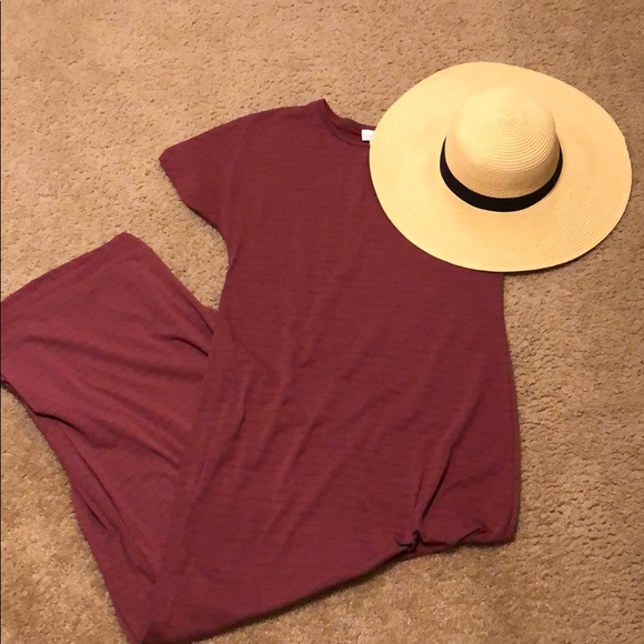 LuLaRoe Dresses & Skirts - LuLaRoe Maroon Maria